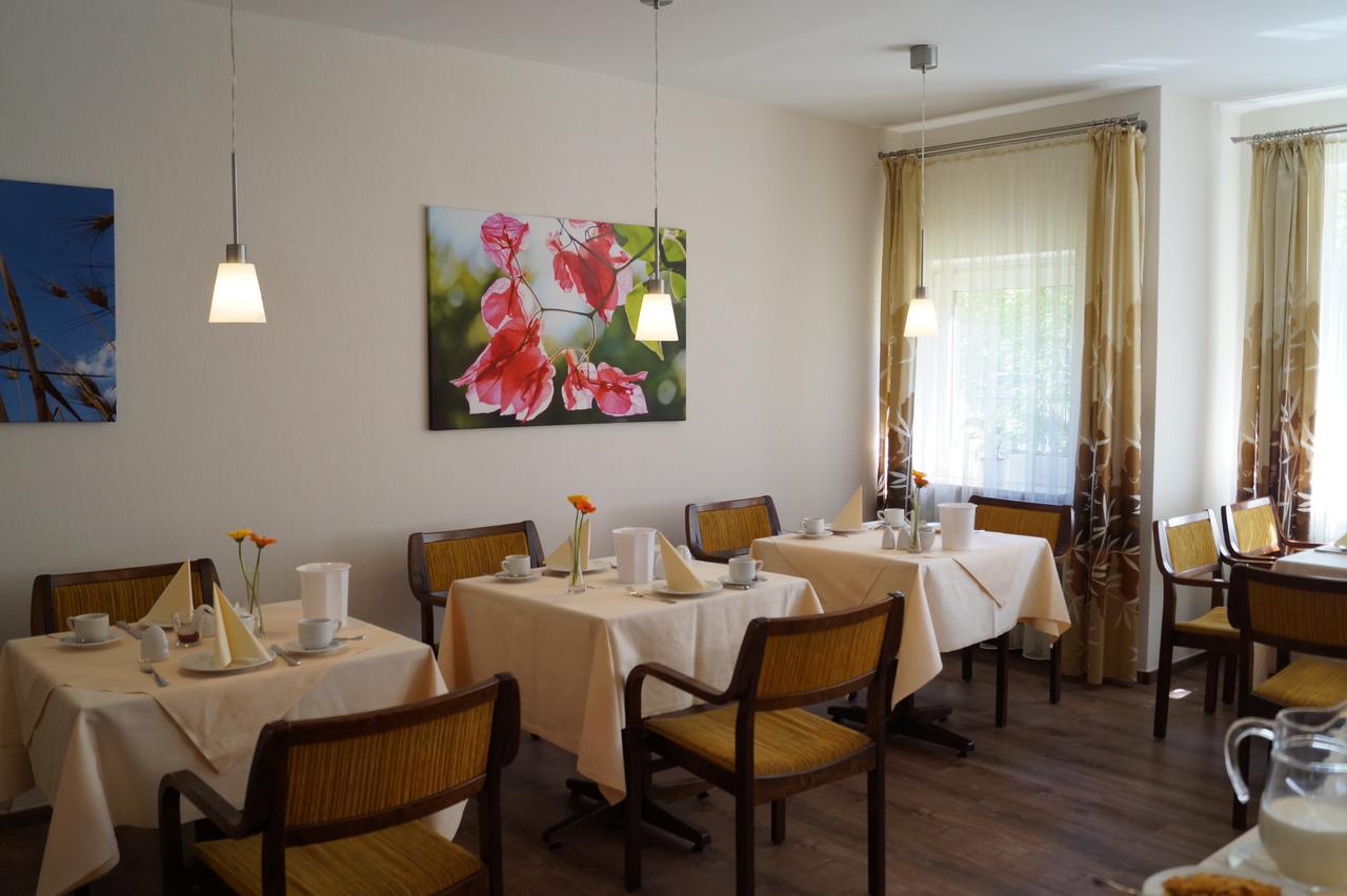 Hotel Forsthaus St. Hubertus Gross Gronau Exterior photo